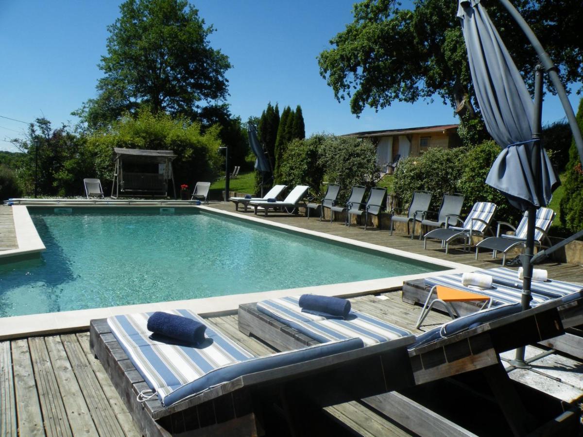 Logis Le Relais Du Bastidou Hotel Beaumarches Exterior photo