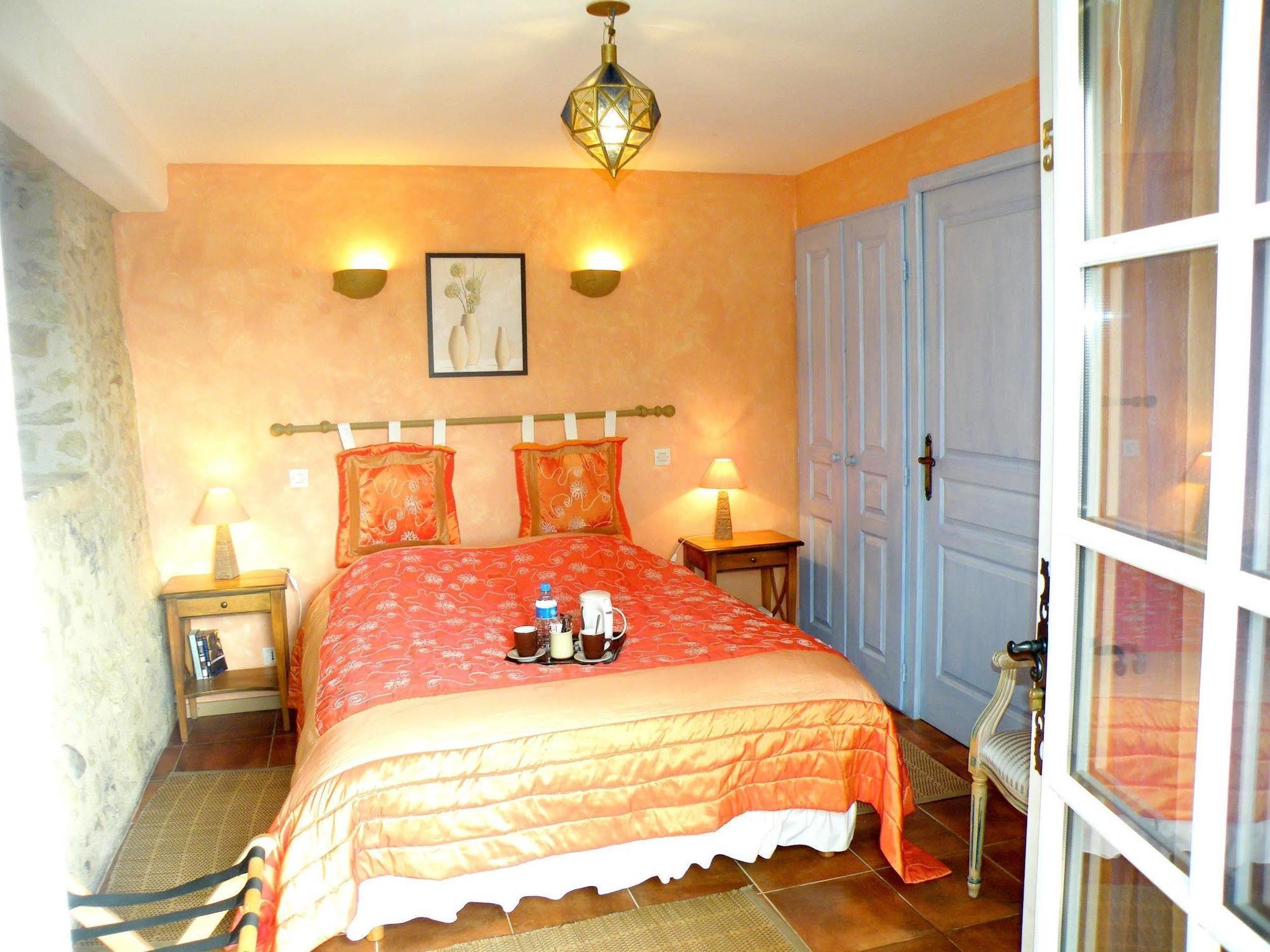 Logis Le Relais Du Bastidou Hotel Beaumarches Exterior photo